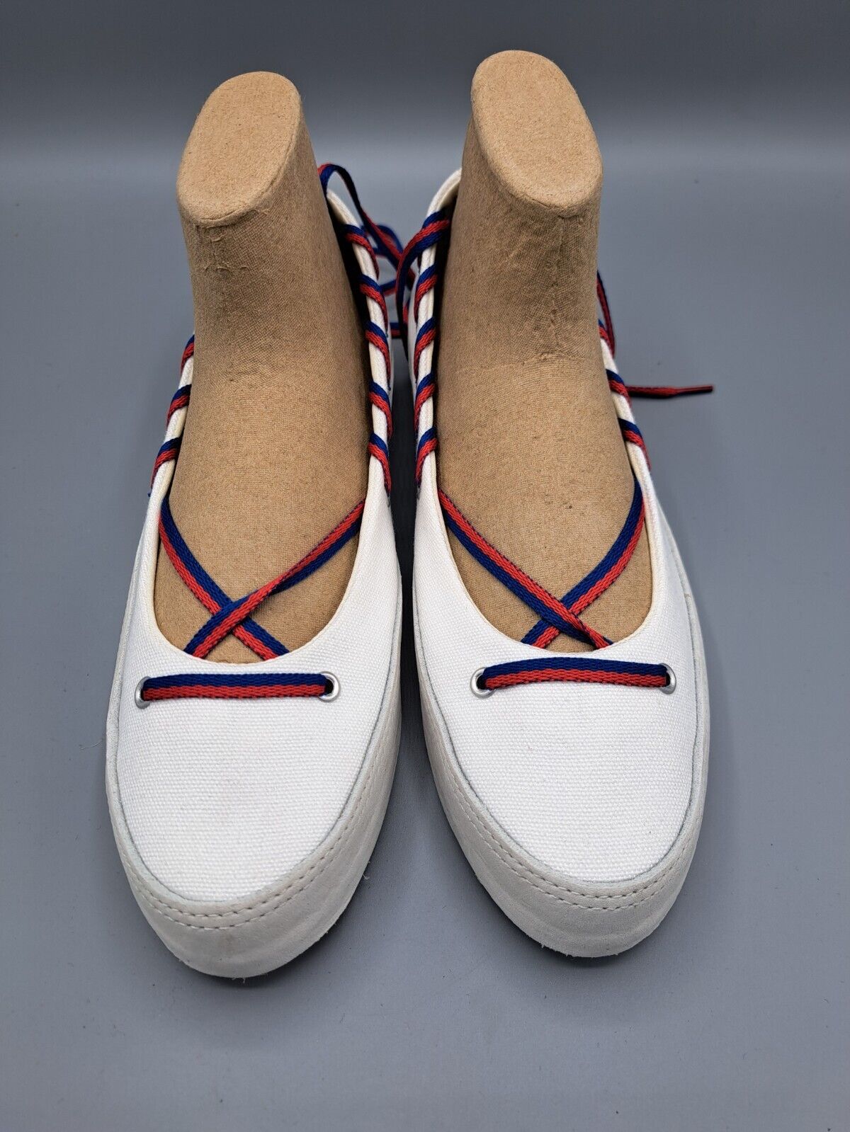 Converse All Star, Damen Weiß mit Roten Sternen, Größe 38