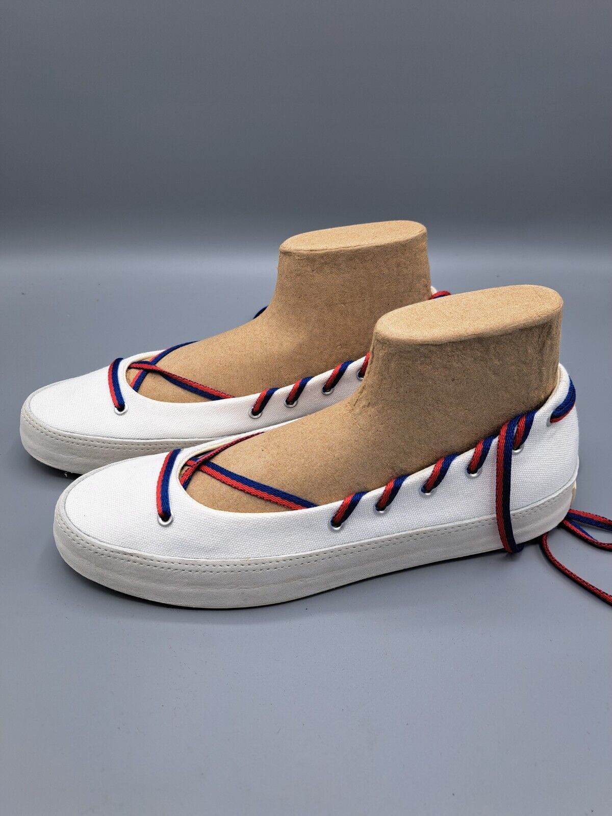 Converse All Star, Damen Weiß mit Roten Sternen, Größe 38