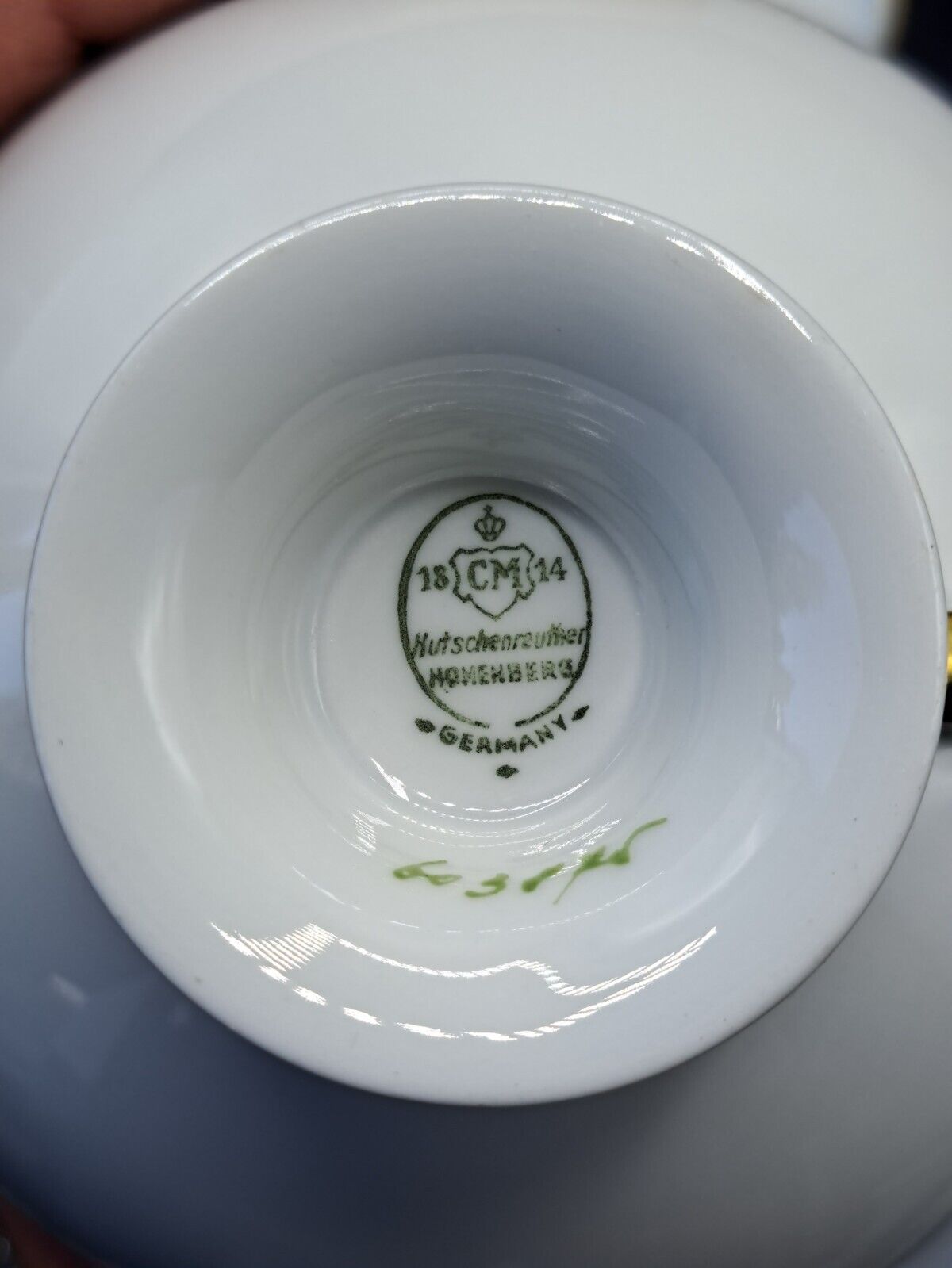 Hutschenreuther Porzellan, 1 Teller, 1 Tasse, 1 Untertasse, Antiquität