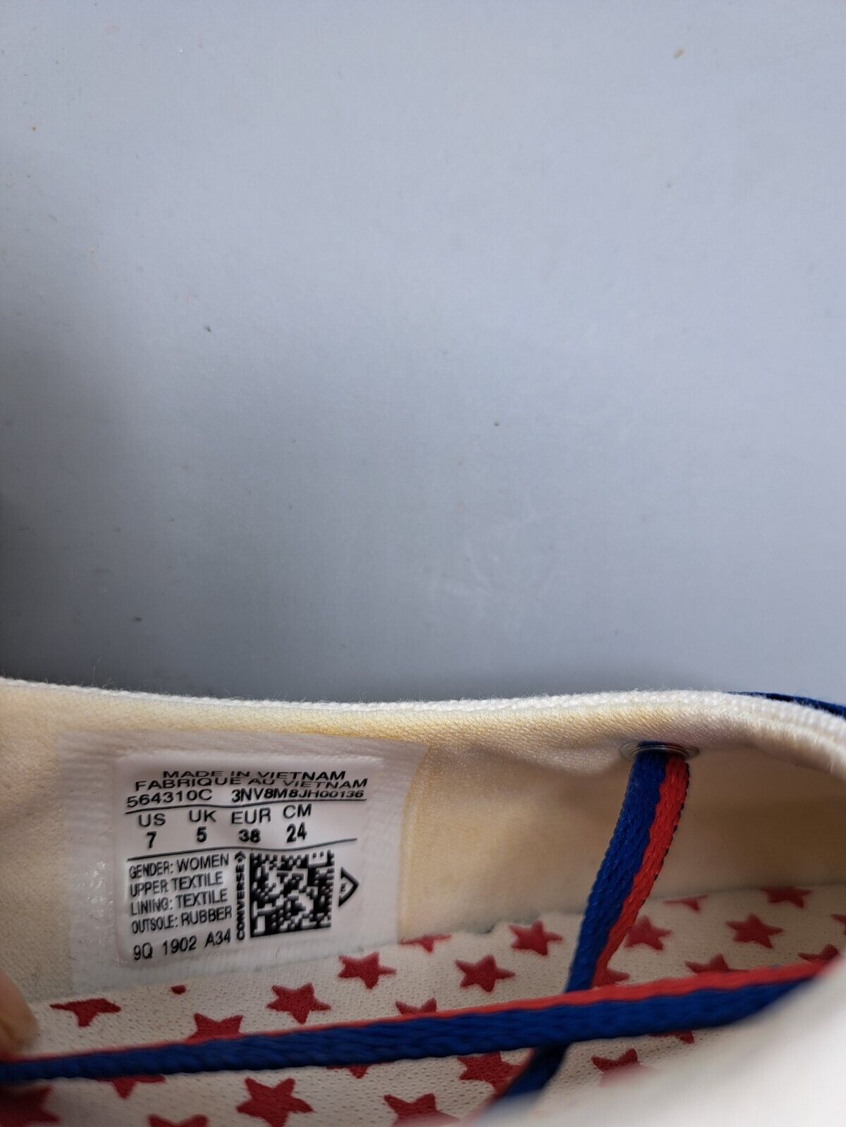 Converse All Star, Damen Weiß mit Roten Sternen, Größe 38