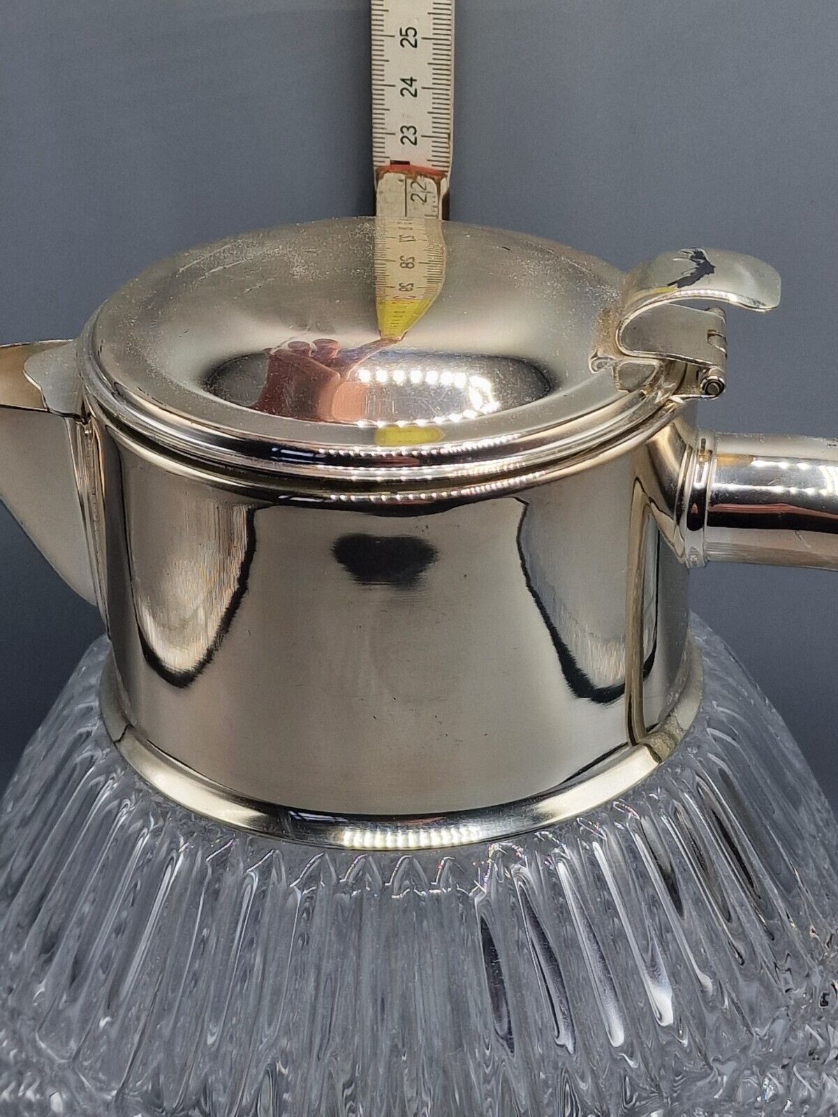 Teekanne Glas, 22 cm Höhe, Antiquität