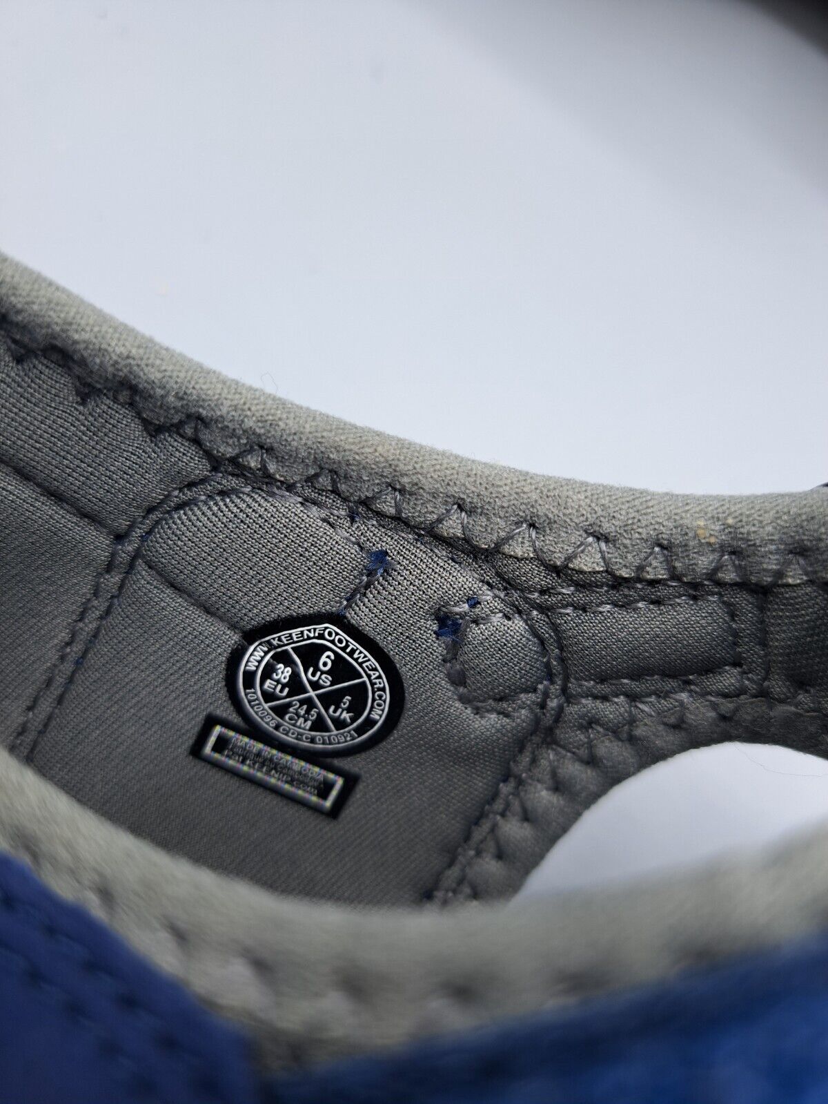 Keen Sandale In Blau Größe 38 Kinder