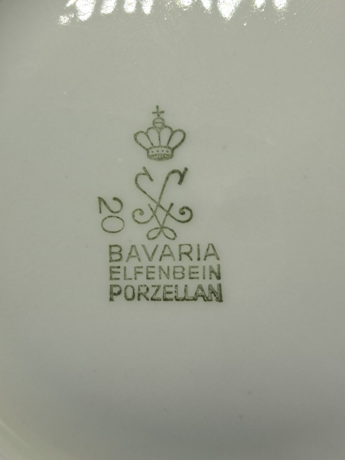 Bavaria Elefenbein Porzellan, 1 Tasse, Untertasse und Teller