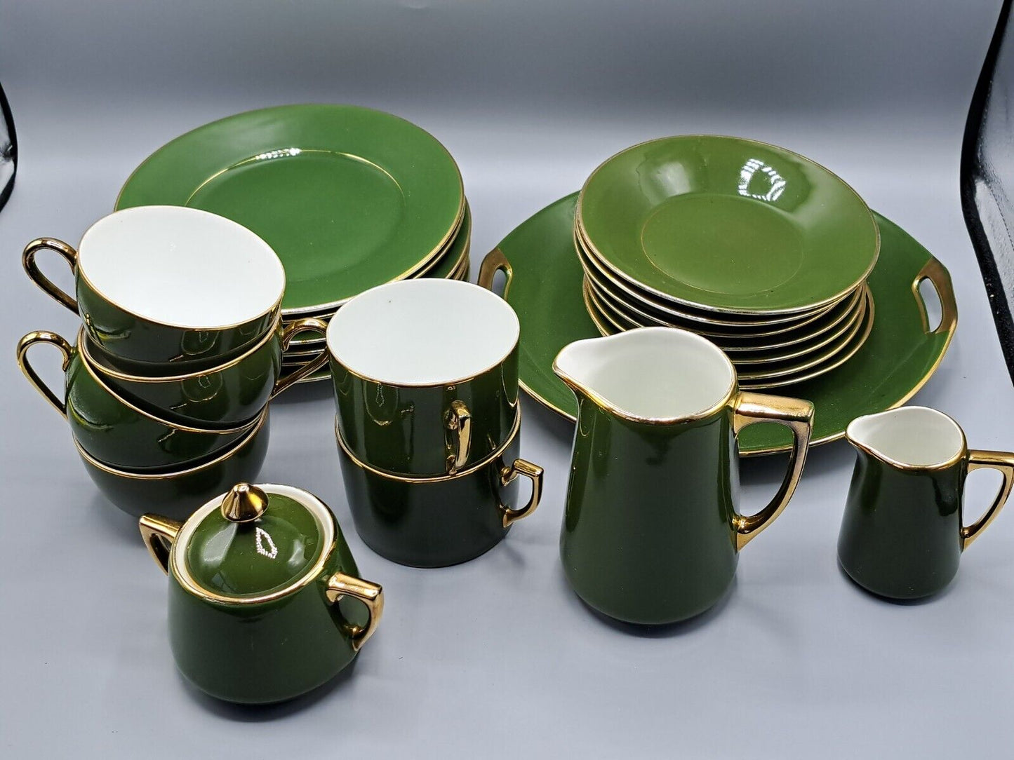Walküre Porzellan, Komplett-Set Kaffeegedeck, Grün, Antiquität