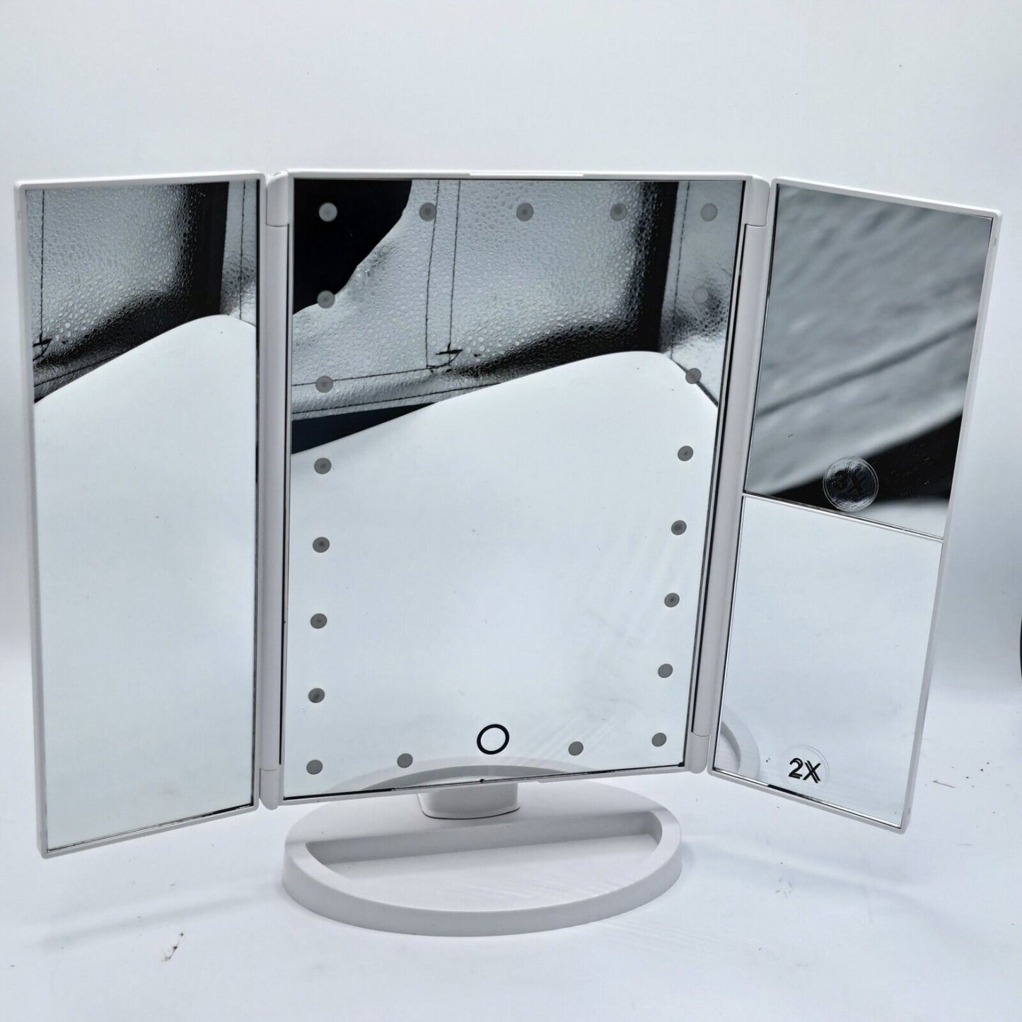 Navaris Faltbarer Kosmetikspiegel, Touchscreen, Modern, Hochwertig