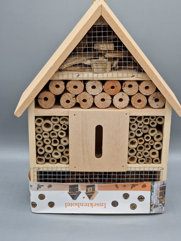 Insektenhotel Holz, 30cm Größe des Produkts: 30 x 22 x 9 cm
