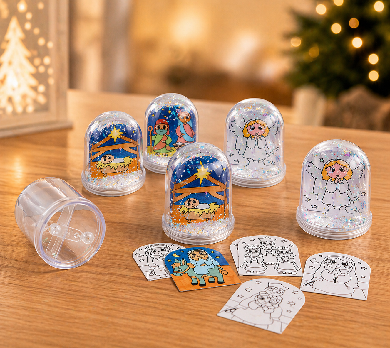 Baker Ross Schneekugel Set 4 Stück – Krippenspiel Top Geschenk Weihnachten