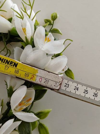 Türkranz Blumenkranz Weiß mit Hase Osterkranz Frühlingskranz Kunstblumen B4