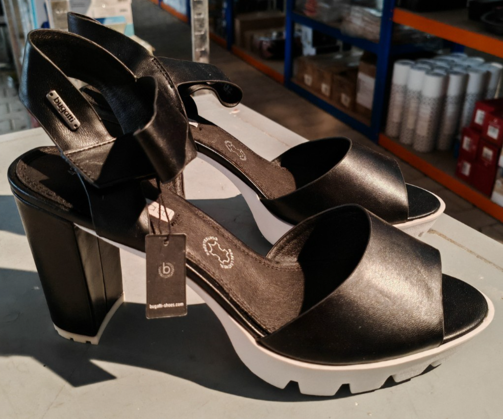Bugatti Damen Sandaletten Schwarz Gr. 42 Leder Blockabsatz Plateau High Heels G1