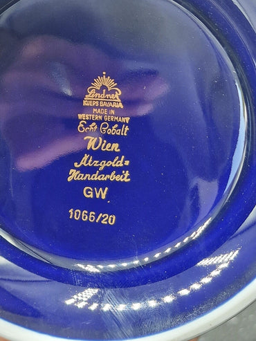 Lindner Porzellan, Vase, Ätzgold Kobalt, Handarbeit