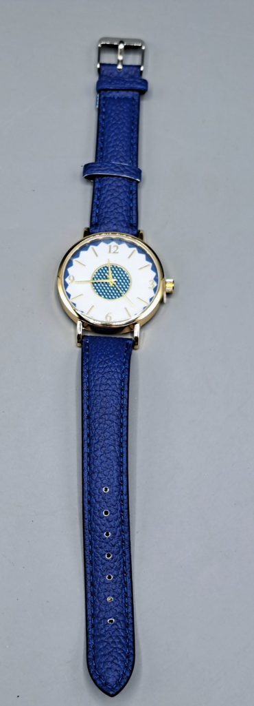 K-Mail Order Armbanduhr, Blau