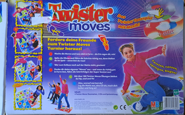 MB Spiele Twister Moves mit Musik-CD