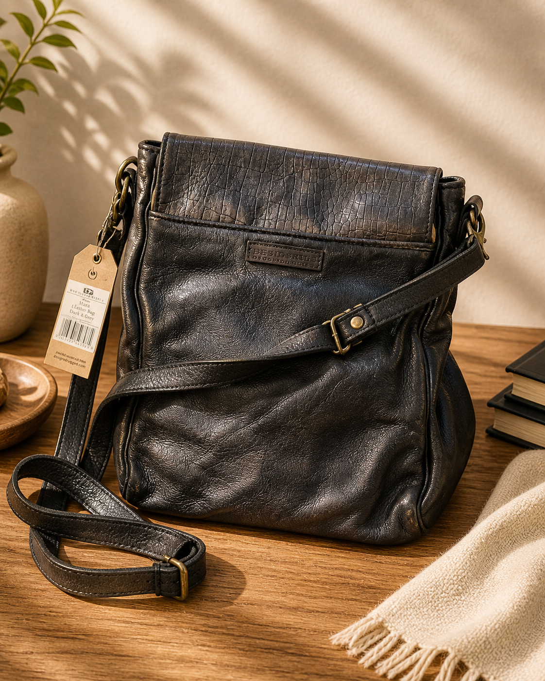 DESIDERIUS Mons Wanda Umhängetasche Dark Olive Rindsleder Echtleder Tasche H3