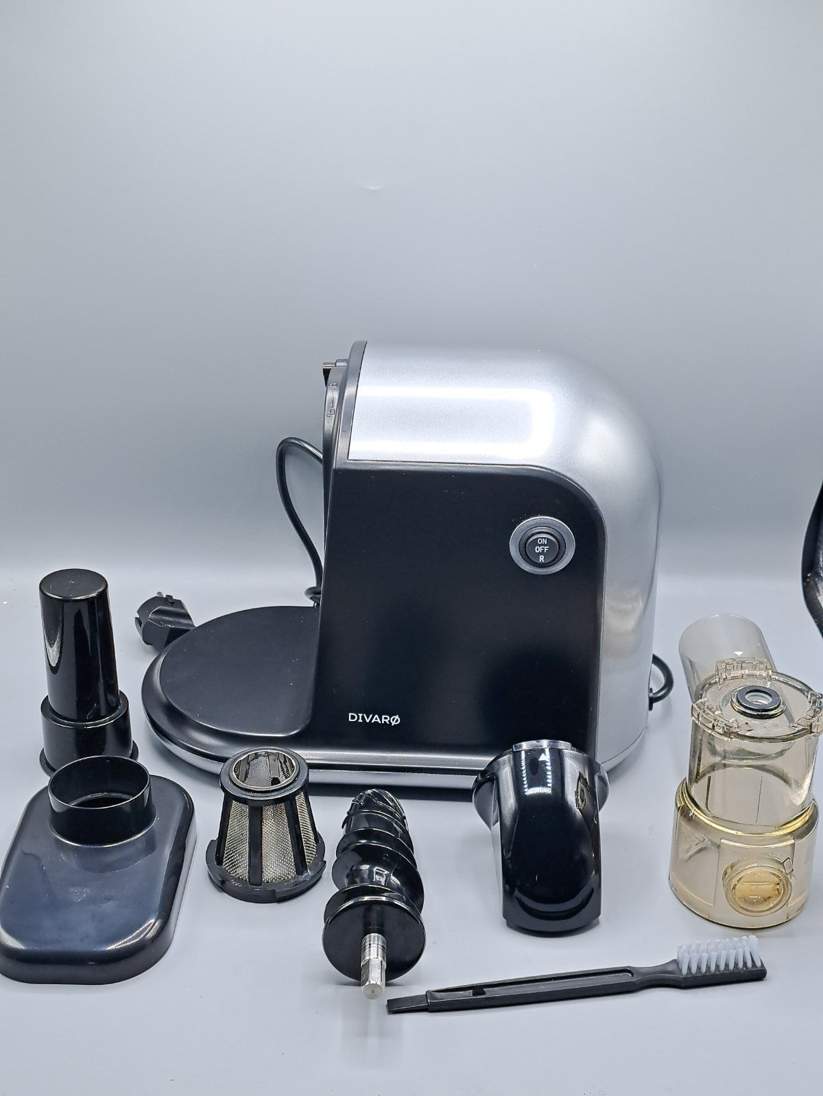 Divaro Slow Juicer SJE 070