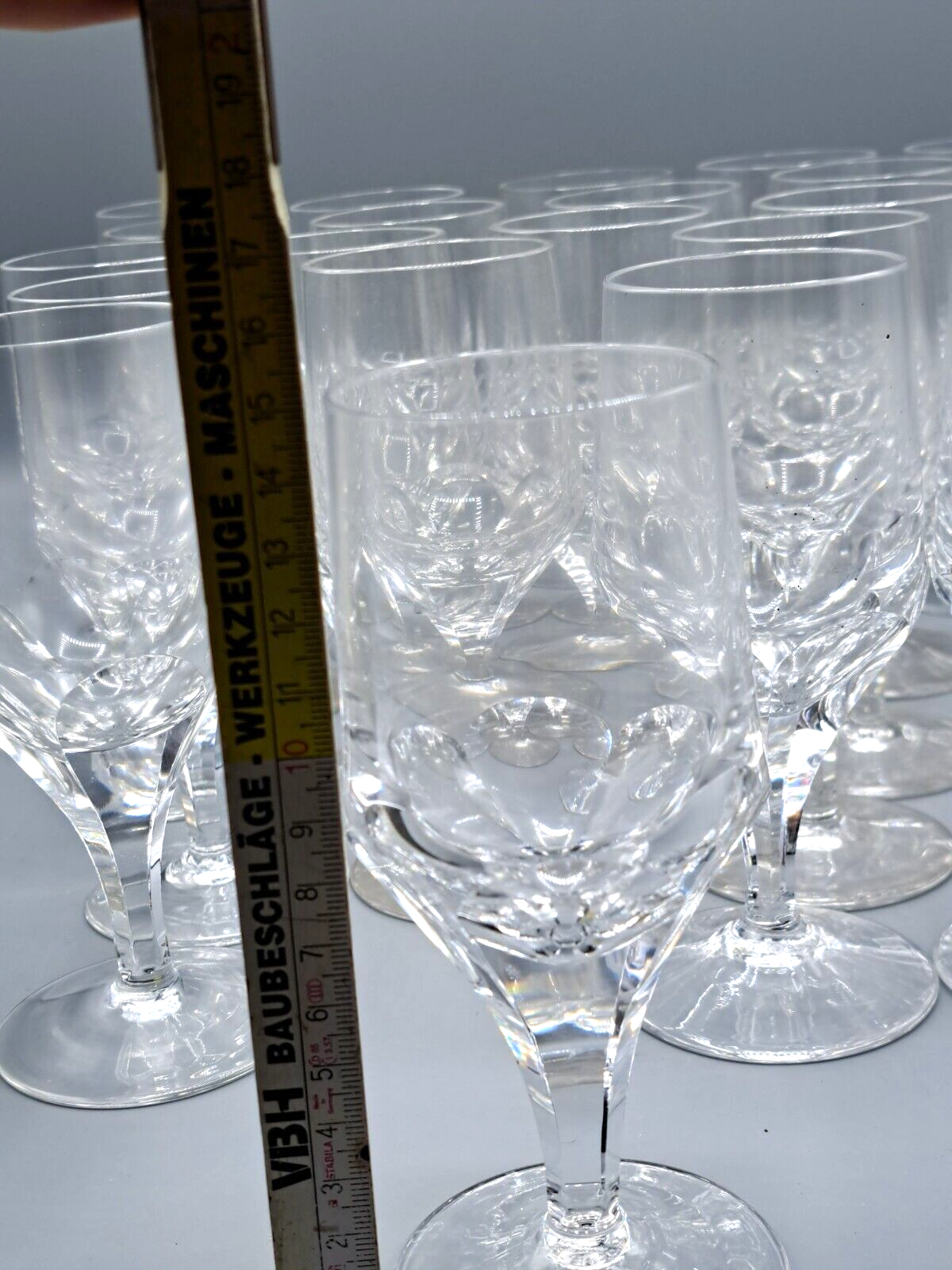 Vintage Likörgläser 23er Set – Antiquität Sammler Gläser