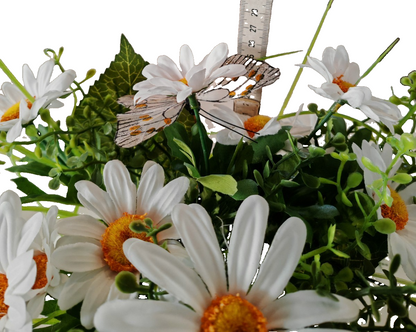 Kunstblumen Gesteck Margeriten im Topf Weiß Grün Tischdeko Schmetterling E7