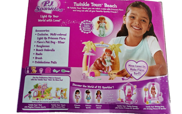 PJ Sparkles Twinkle Town Fashion Runway Spielset Mode Puppe Beach