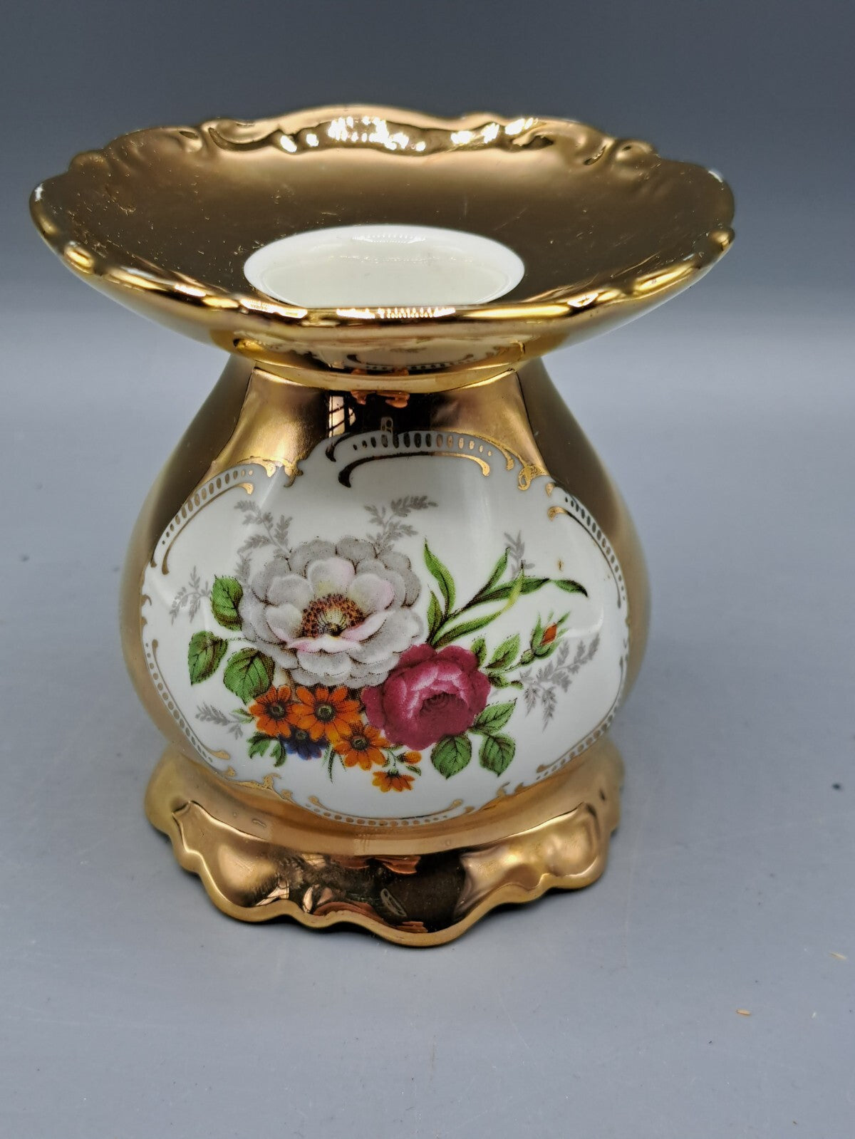 Antiquitäten Kerzenständer, Blume vergoldet, Hingucker, 8cm hoch