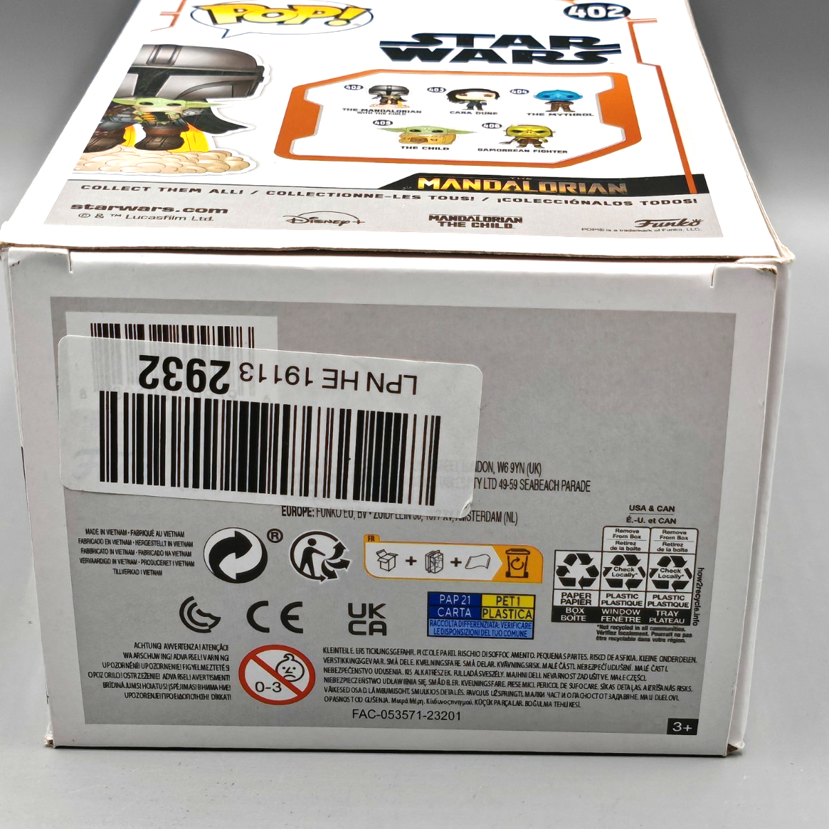 Funko POP Star Wars – The Mandalorian mit The Child (Baby Yoda) Figur