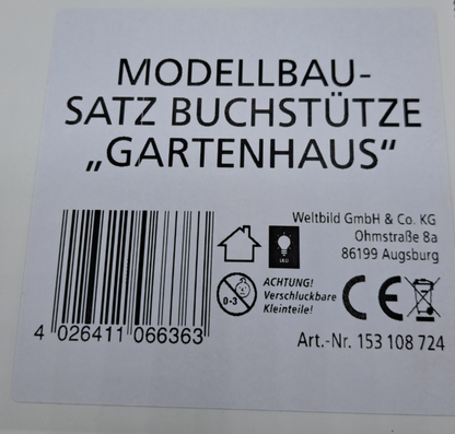 Modellbausatz Buchstütze " Gartenhaus "  Miniatur Haus H 24,1 x B 20,3 x L 11 cm