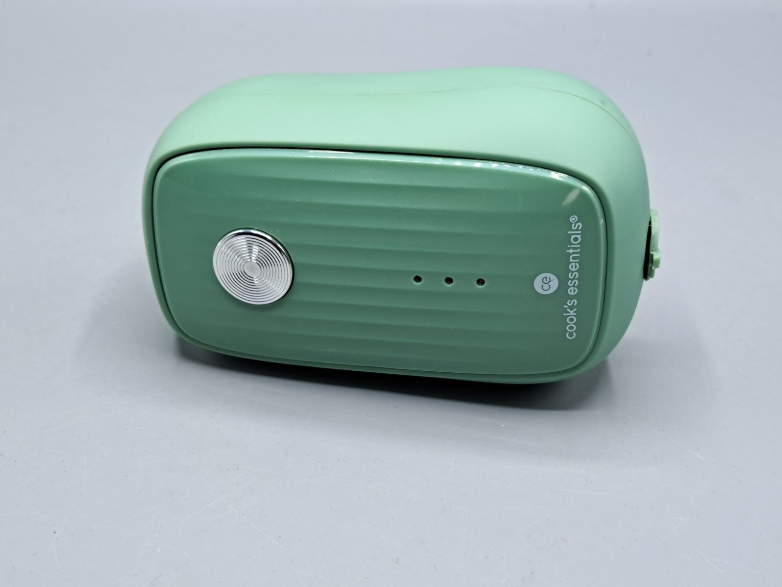 Cook's Essentials Elektrischer Dosenöffner Grün | Ideal für Senioren | Kabel