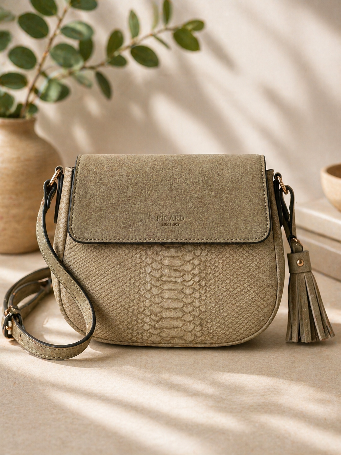 Picard Lizzy 2331 Damentasche Matcha Handtasche Damen Tasche modern