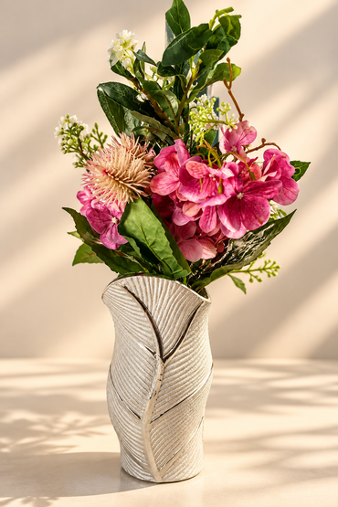 Kunstblumen Gesteck in silberner Blattvase 64 cm Rosa Deko Blumenstrauß E7