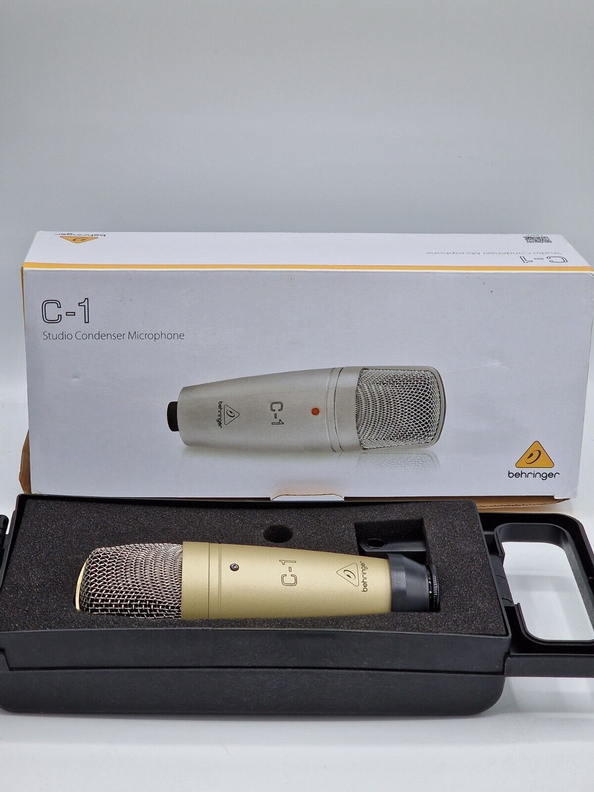 Behringer C-1 Studio Condenser Microphone