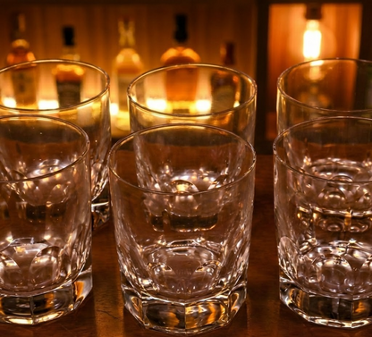 Antiquität Mundgeblasenes Glas Handgefertigt 6 Stück 10 cm Hoch Sammler