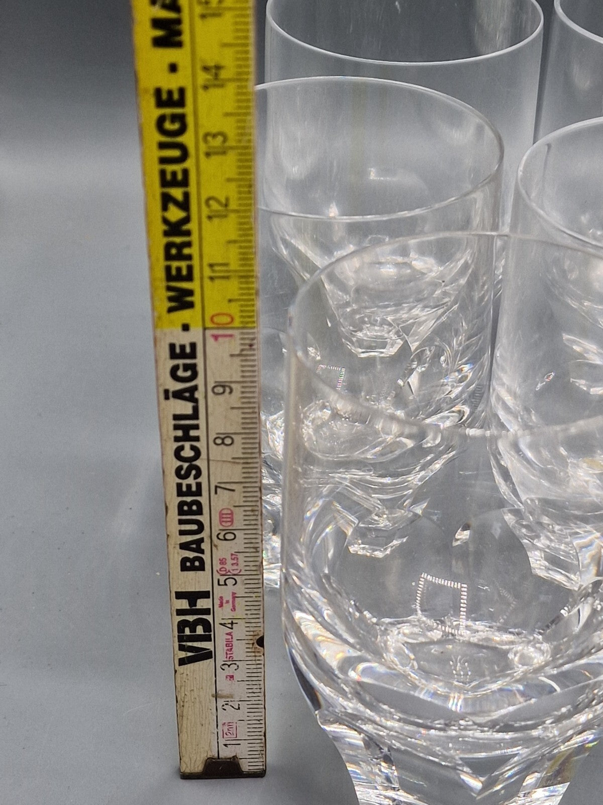 Antiquitäten Gläser 12x Schnapsläser 17x Wassergläser Sammlerstücke