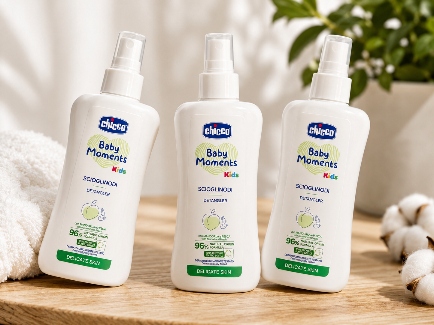 3x Chicco Baby Moments Scioglinodi Detangler Spray 200ml Haarpflege Kinder C2