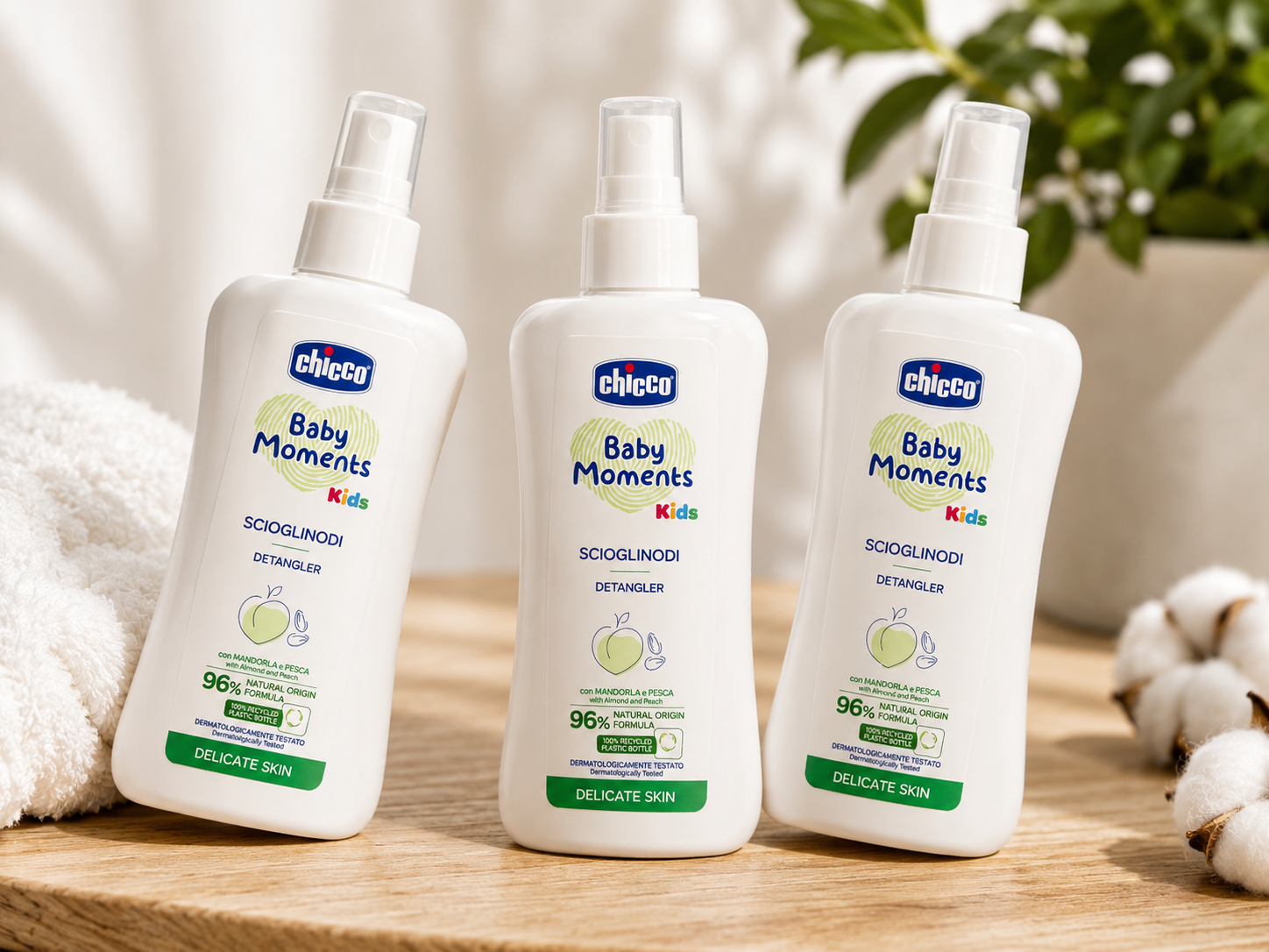 3x Chicco Baby Moments Scioglinodi Detangler Spray 200ml Haarpflege Kinder C2
