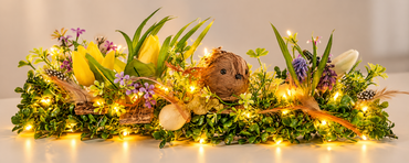 TEWA LED Tischgesteck 42 cm Frühlingsdeko Tulpen Vogel Kunstblumen D10