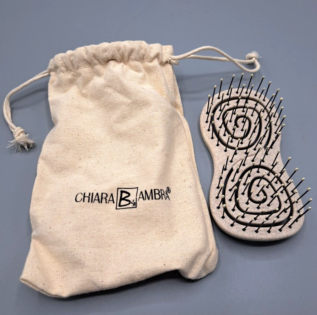 CHIARA AMBRA Mini Bio Haarbürste Stroh Beige Naturborsten Haarpflege Reise C2