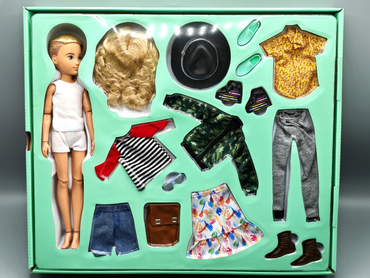 Creatable World Deluxe Set Blonde Wellen Haare Puppen-Set inkl. Zubehör