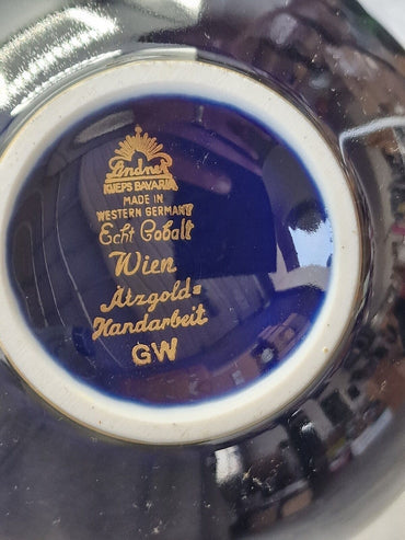Lindner Porzellan, 2x Vase, Ätzgold Kobalt, Handarbeit