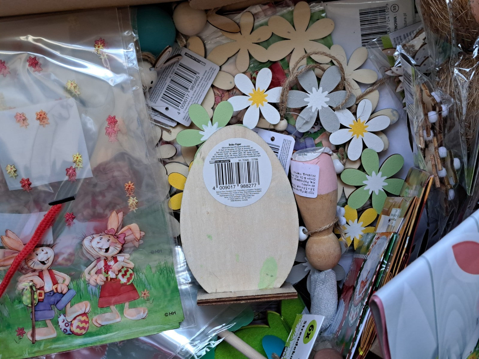 Oster Mix-Karton, Großer Karton mit verschiedenen Osterartikel