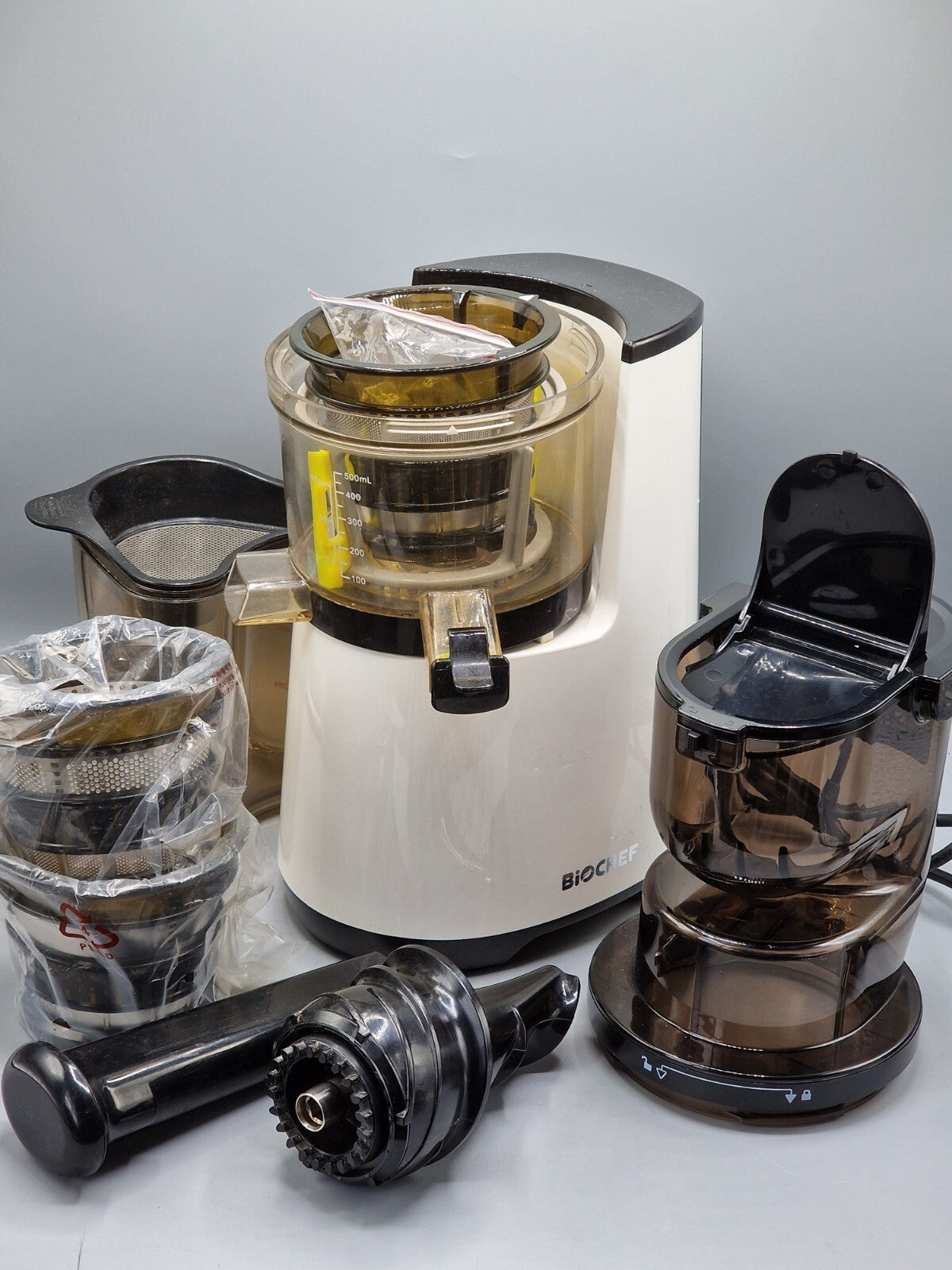 Biochef Atlas Pro Whole Slow Juicer, Farbe Weiß