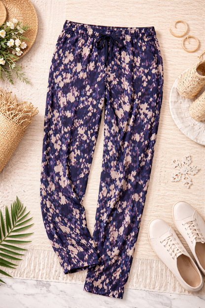 Lyla Damen Loungehose Jogginghose Lila gemustert Sweat-Qualität