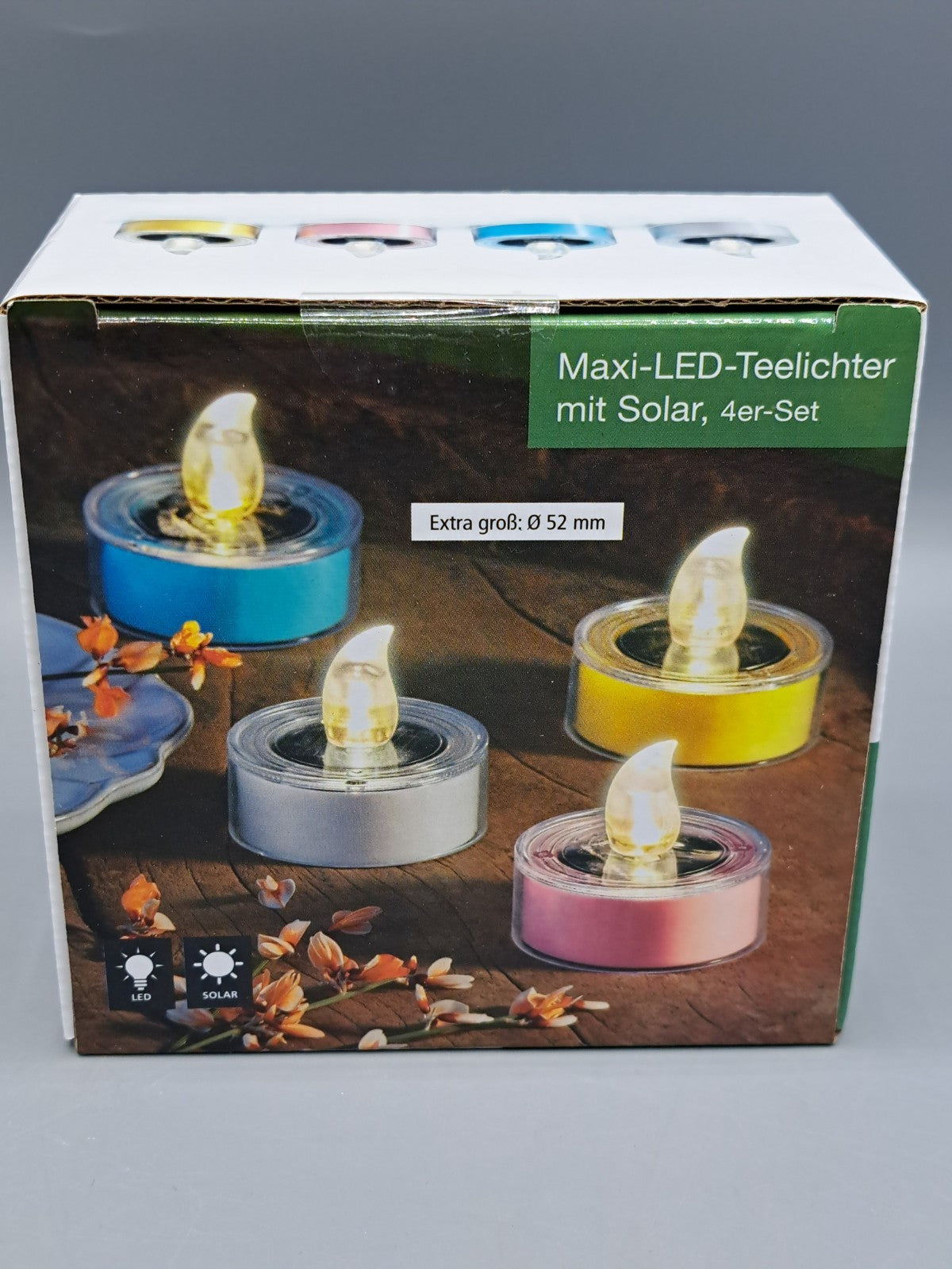 Maxi-LED-Teelichter mit Solar, 4er-Set