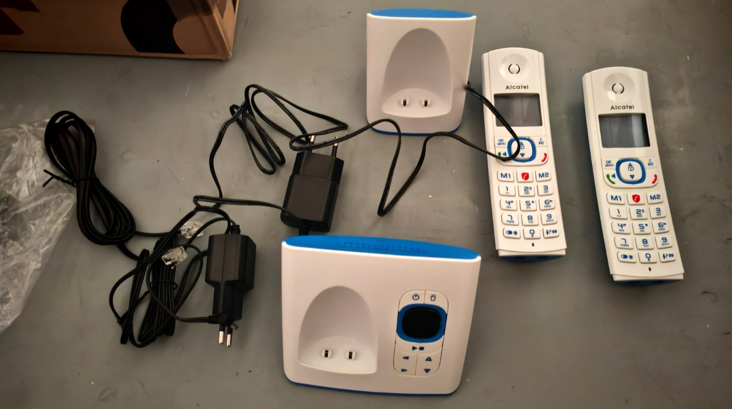 ALCATEL F530 Voice Duo DECT Schnurlostelefon mit AB 2 Mobilteile Freisprechen A8