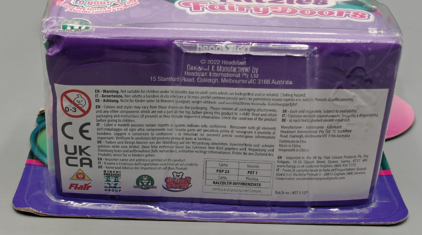 Geburtstags-Pixie-Puppe 13 cm – Duftend mit Haarbürste & Mini-Haus mit Türen