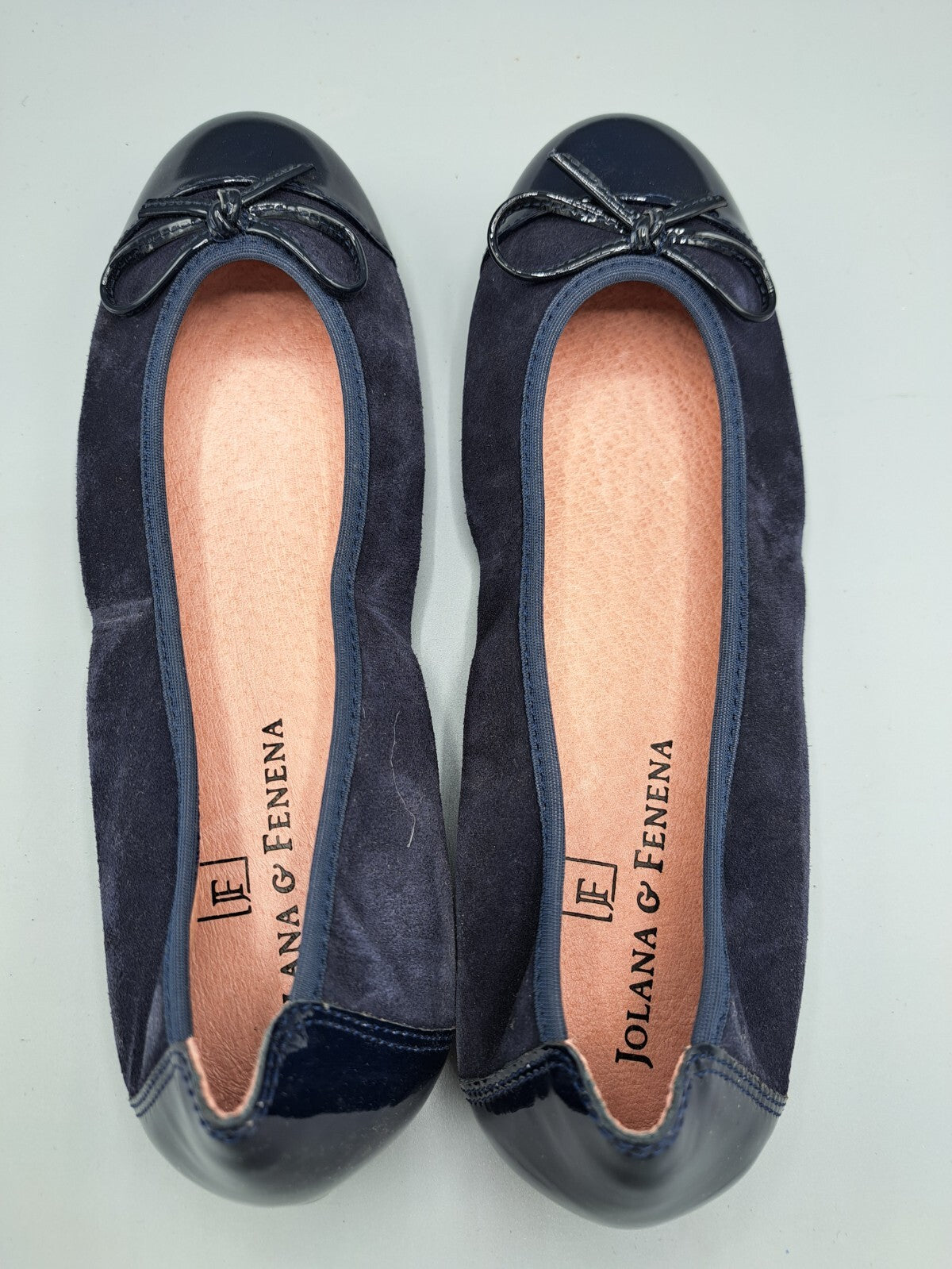 JOLANA & FENENA Damen Ballerinas Dunkelblau Leder Lack Schleife Schuhe G2