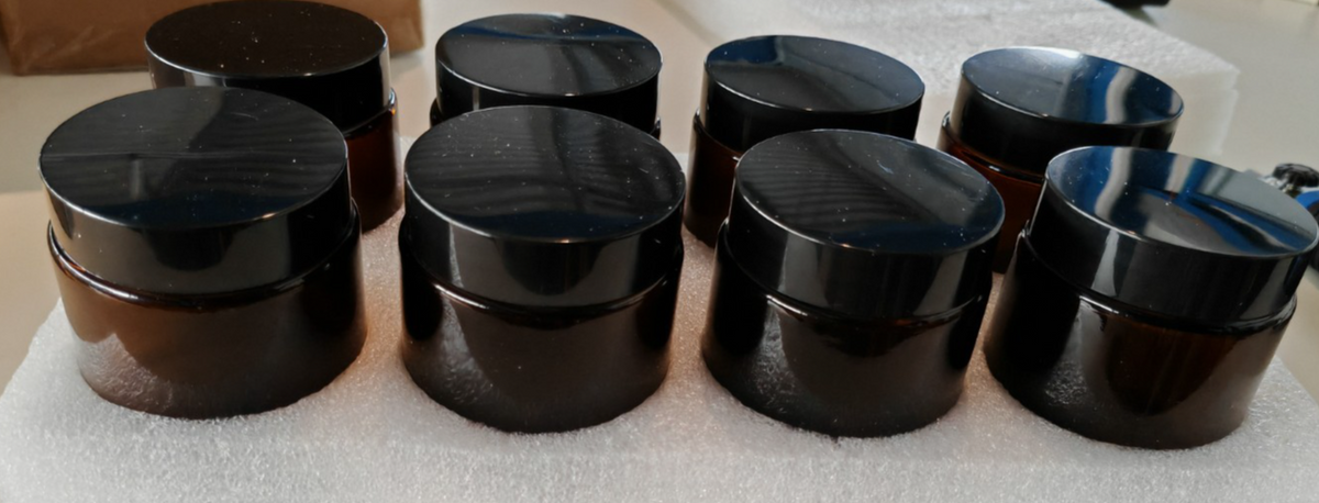 BELLE VOUS 8x 120ml Braunglas Tiegel mit Deckel Kosmetiktiegel Salbentiegel A6