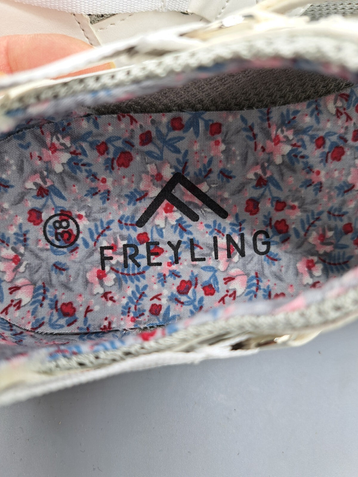 Freyling Damen Sneaker Weiß Gr. 38 Klettverschluss Halbschuhe