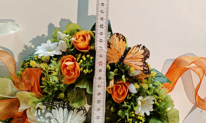 Türkranz Blumenkranz 25 cm Orange Weiß Schmetterlinge Kunstblumen Deko E6