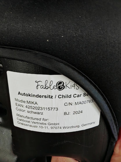 Fable Kids Mika Autokindersitz Schwarz ohne Gurte Babysitz Kinder Auto